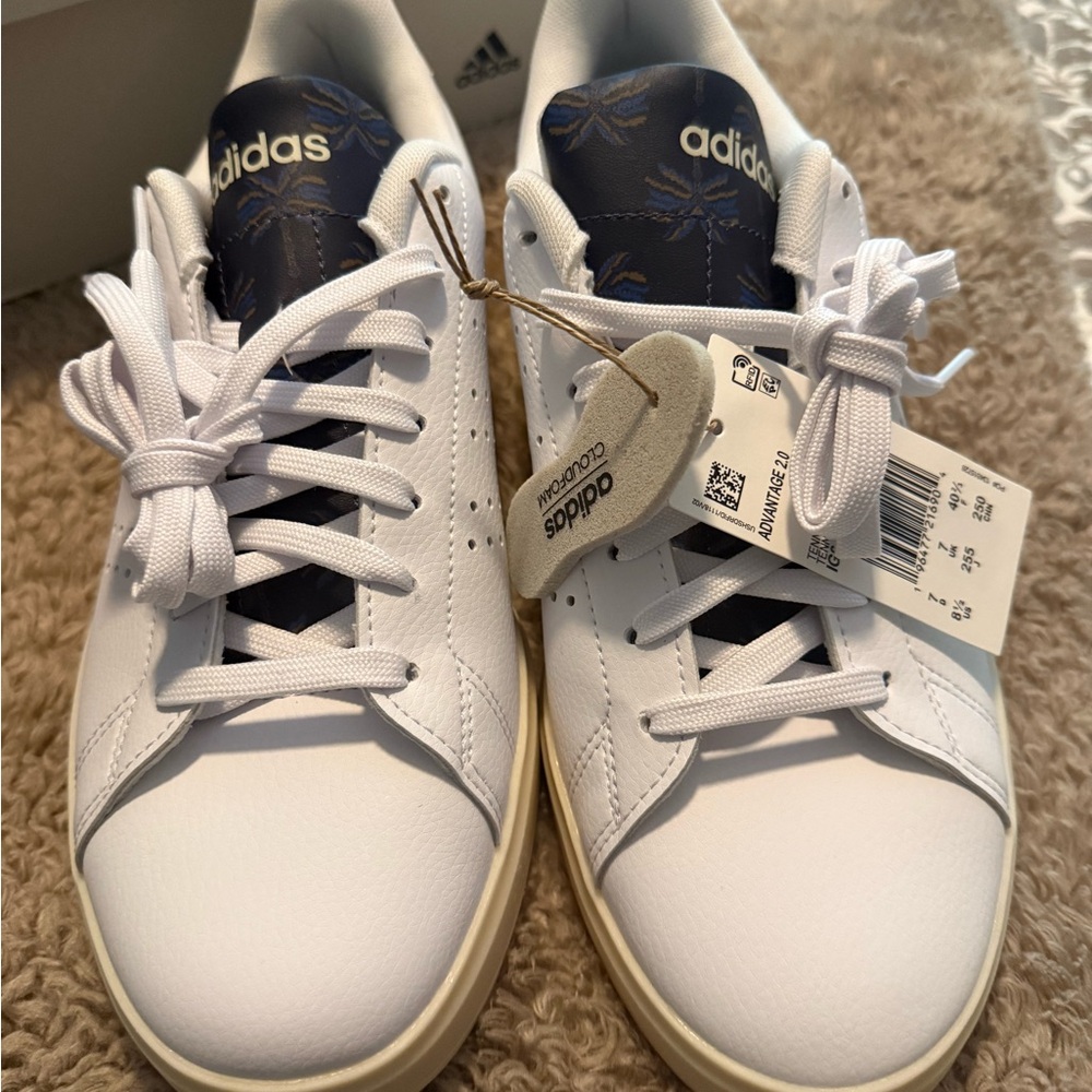Adidas White Cloudfoam Comfort Sneakers Size 8.5 Women